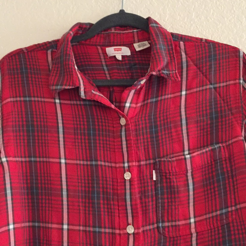 LEVIS red patterned shirt - Picture 2 of 5